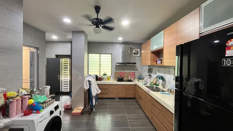 Rumah Teres 2 Tingkat untuk Dijual di Taman Puchong Prima (Puchong) - Travis Wong - Kitchen - PropertyGuru.com.my