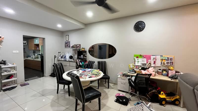 Rumah Teres 2 Tingkat untuk Dijual di Taman Puchong Prima (Puchong) - Travis Wong - Living Room - PropertyGuru.com.my