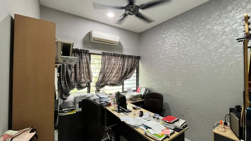 Rumah Teres 2 Tingkat untuk Dijual di Taman Puchong Prima (Puchong) - Travis Wong - Study - PropertyGuru.com.my