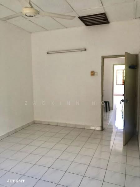 2-storey Terraced House for Rent in Bandar Bukit Tinggi (Klang) - Zackinn Hoi - Interior - PropertyGuru.com.my