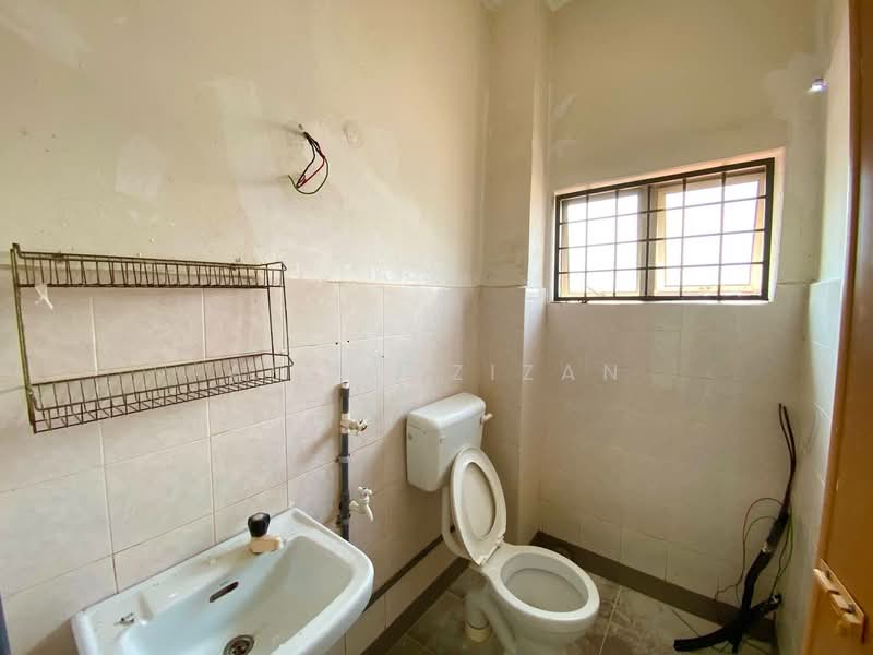 Rumah Teres 2 Tingkat untuk Dijual di Bandar Rinching (Semenyih) - Afif Azizan - PropertyGuru.com.my
