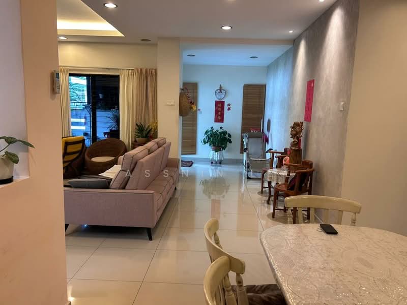 2-storey Terraced House for Sale in Klang (Selangor) - Cassnin Lee - Living Room - PropertyGuru.com.my