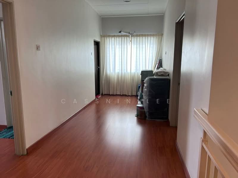 2-storey Terraced House for Sale in Klang (Selangor) - Cassnin Lee - Corridor - PropertyGuru.com.my