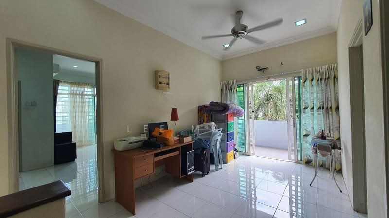 Cluster House for Sale in Taman Pengkalan Tiara (Ipoh) - Lee Muzi - Living Room - PropertyGuru.com.my
