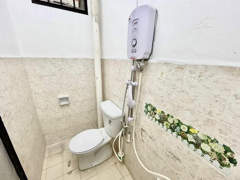 Rumah Teres 2 Tingkat untuk Dijual di Taman Nusa Indah (Iskandar Puteri (Nusajaya)) - Tim Chong - Bathroom - PropertyGuru.com.my