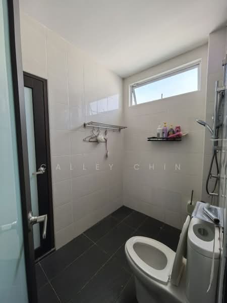 Rumah Banglo untuk Dijual di Pontian (Johor) - Calley Chin - Bathroom - PropertyGuru.com.my