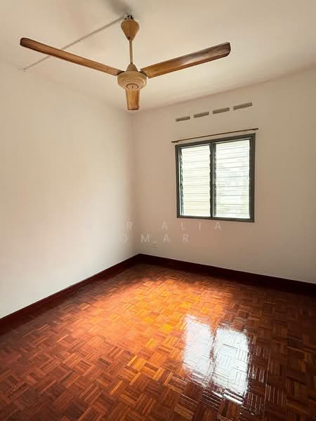 Apartment for Sale at Subang Perdana Goodyear Court 5 - Nur Alia Omar - Bedroom - PropertyGuru.com.my