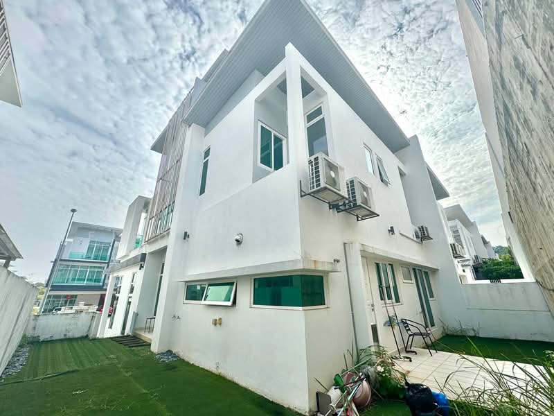 Semi-Detached House for Sale in Cyberjaya (Selangor) - Firdaus Hamidun - PropertyGuru.com.my