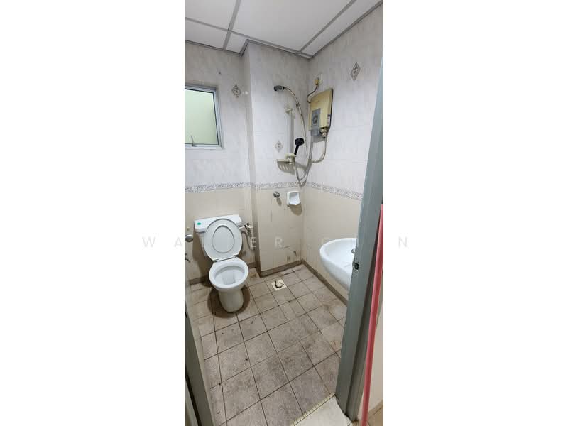 Kondominium untuk Disewa di Ketumbar Hill - Walter Chin - Bathroom - PropertyGuru.com.my