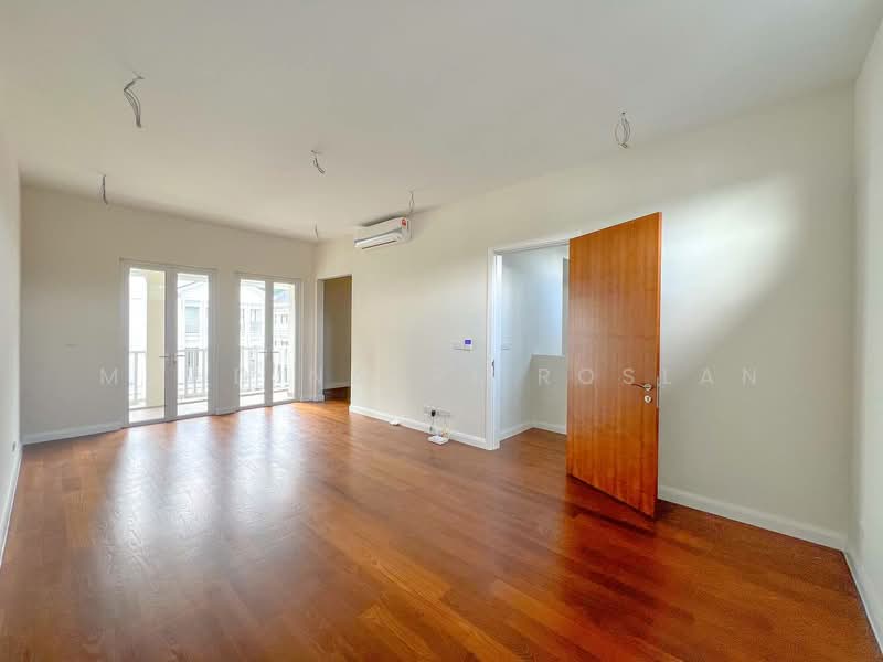 3-storey Terraced House for Sale in Mont Kiara (Kuala Lumpur) - Mohd Nazri Roslan - Living Room - PropertyGuru.com.my