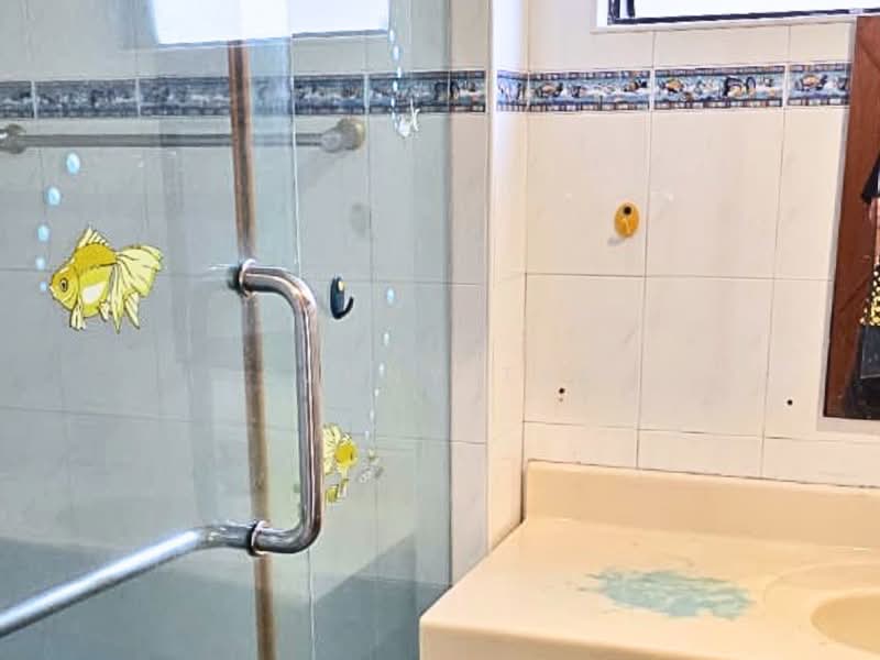 Pangsapuri untuk Dijual di Parkview Towers - Sunny Tse - Bathroom - PropertyGuru.com.my