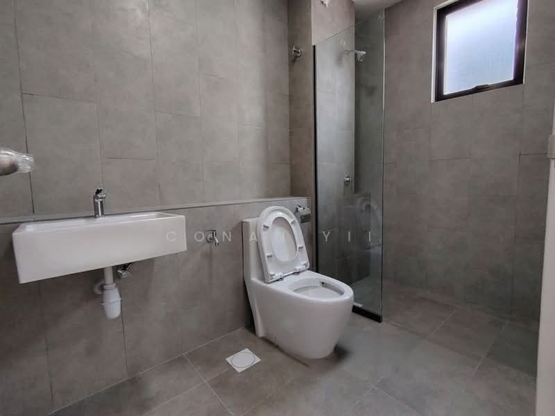Semi-Detached House for Rent in Hulu Langat (Selangor) - Conan Yii - Bathroom - PropertyGuru.com.my