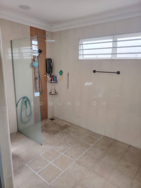 Bungalow for Sale in Ulu Tiram (Johor) - Edmund Oh - Bathroom - PropertyGuru.com.my