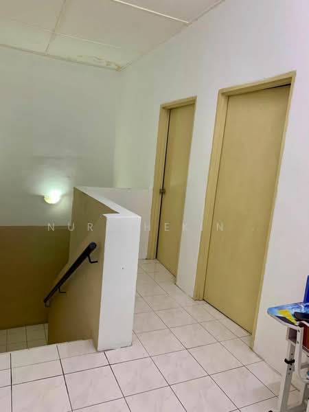 Rumah Teres 2 Tingkat untuk Dijual di Taman Sinaran (Balakong) - Nurashekin . - Corridor - PropertyGuru.com.my