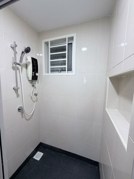 Service Residence for Sale at OUG Parklane - Boey Lau - Bathroom - PropertyGuru.com.my