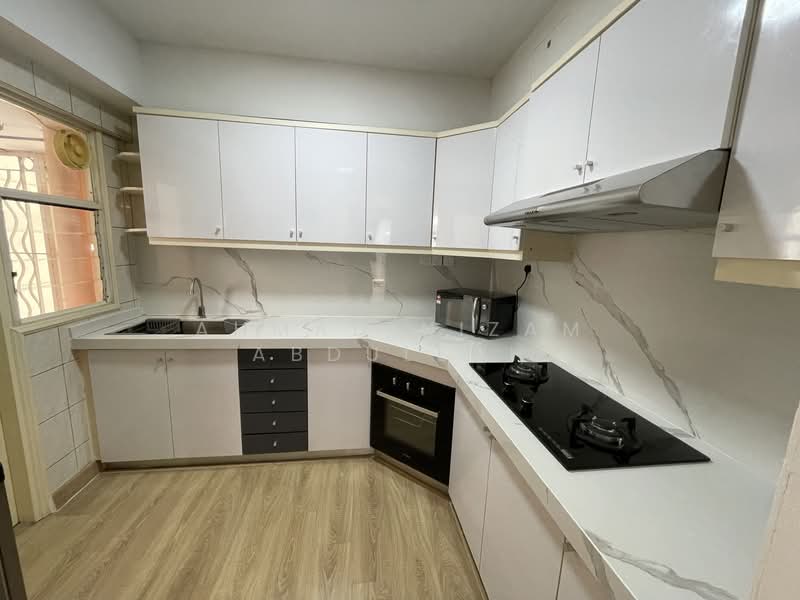 Kondominium untuk Disewa di Mont Kiara Bayu - Ahmad Nizam Abdullah - Kitchen - PropertyGuru.com.my