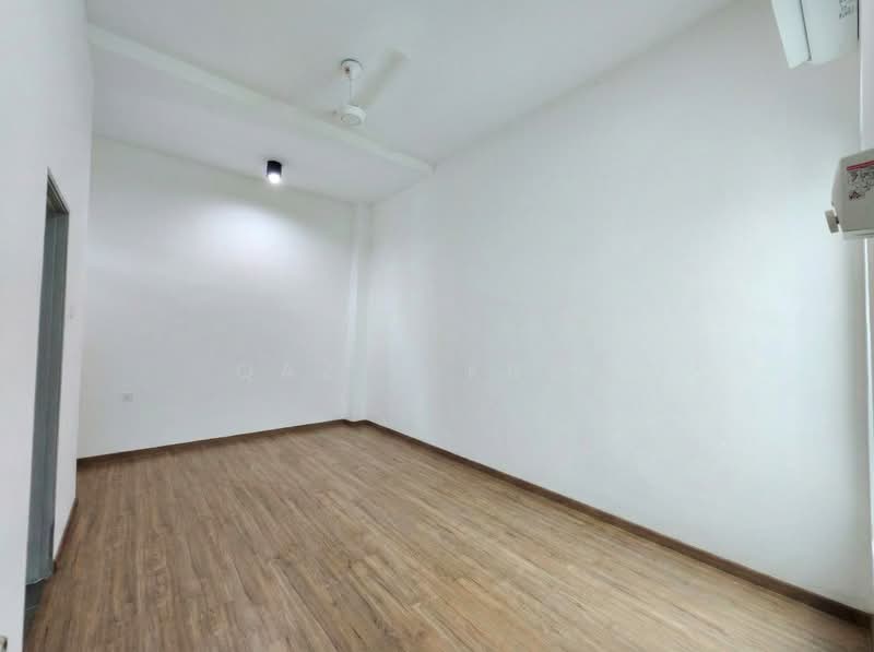 Semi-Detached House for Sale in Bandar Lahat Mines (Lahat) - Qazin Khoo - Interior - PropertyGuru.com.my
