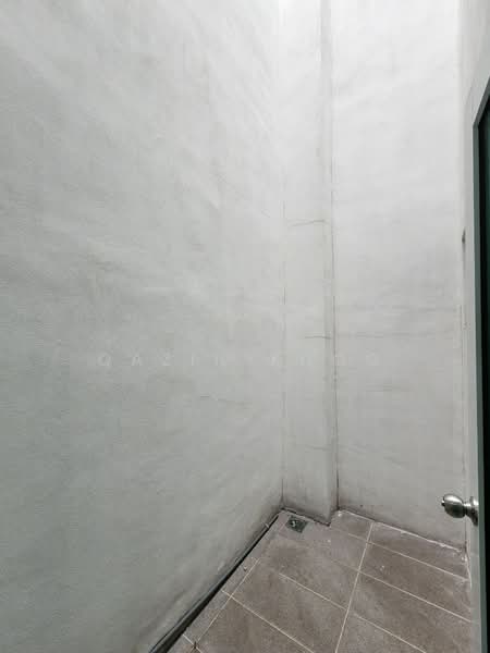 Semi-Detached House for Sale in Bandar Lahat Mines (Lahat) - Qazin Khoo - Bathroom - PropertyGuru.com.my