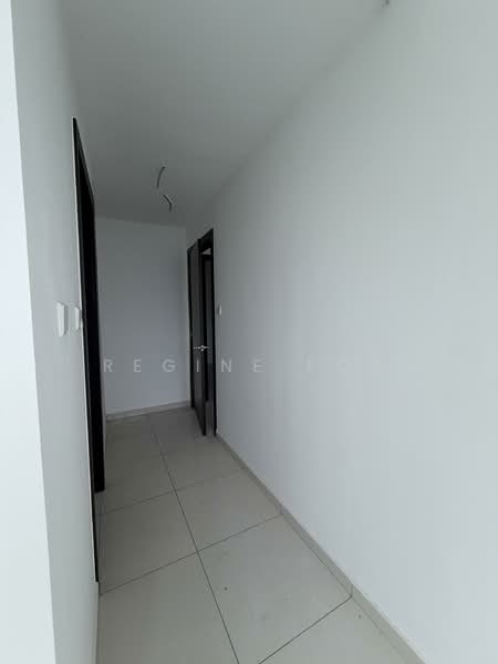 Servis Apartment untuk Dijual di Wave @ Marina Cove - Regine Foo - Corridor - PropertyGuru.com.my