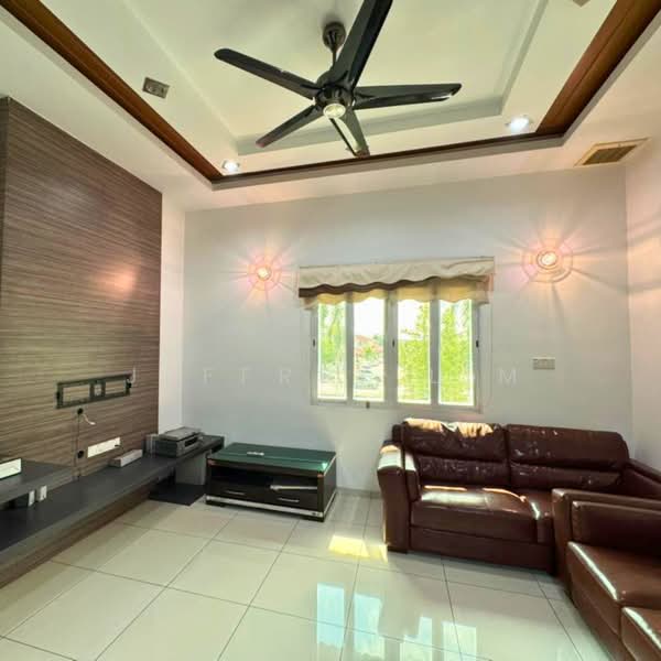 2-storey Terraced House for Sale in Taman Bayu Mutiara (Bukit Mertajam) - Jeffrey Lim - Living Room - PropertyGuru.com.my