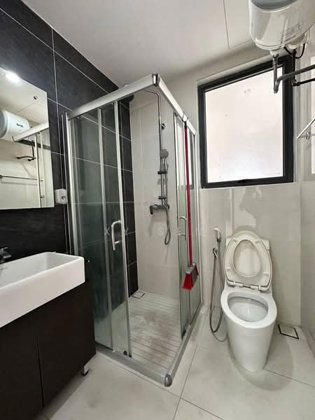 Condominium for Rent at Royal Strand @ Country Garden Danga Bay - XY Sen - PropertyGuru.com.my