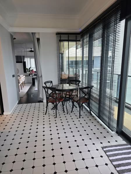 Service Residence for Sale at St Mary Residences - Kathy Yap - Dining Room - PropertyGuru.com.my