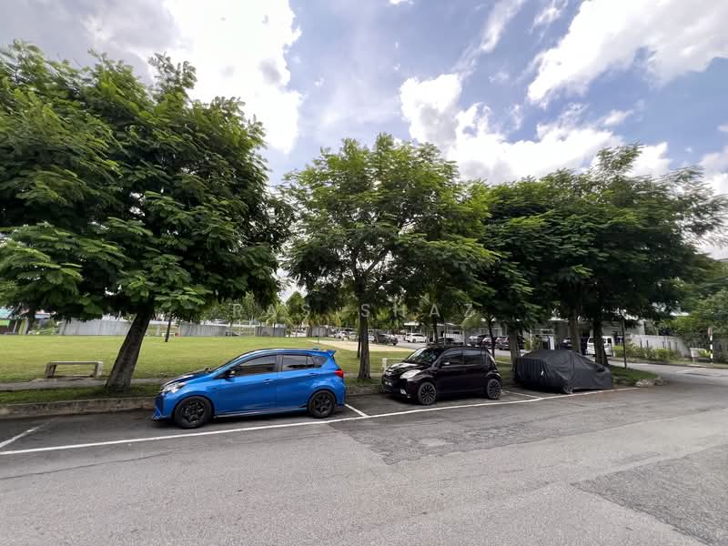 Rumah Berkembar untuk Dijual di Taman Tropika 2 (Kajang) - Ras Shaz - Exterior - PropertyGuru.com.my