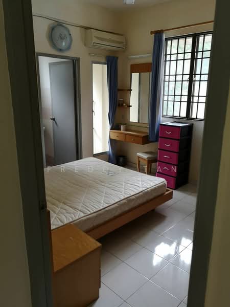 Pangsapuri untuk Dijual di Desa Alor Vista - Freddy Tan - Bedroom - PropertyGuru.com.my