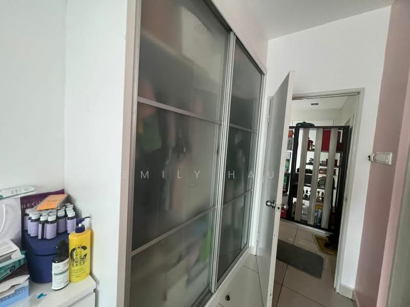 Condominium for Rent at The Aliff Residences (Alif Utama) - Emily Hau - Corridor - PropertyGuru.com.my