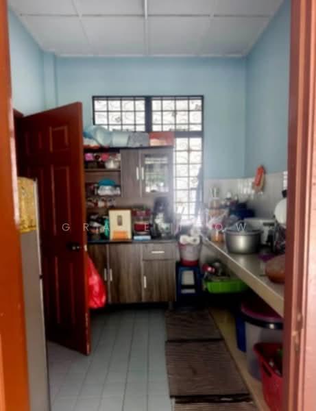 Rumah Banglo untuk Dijual di Bandar Bukit Beruntung (Bukit Beruntung) - Grace Teow - Kitchen - PropertyGuru.com.my