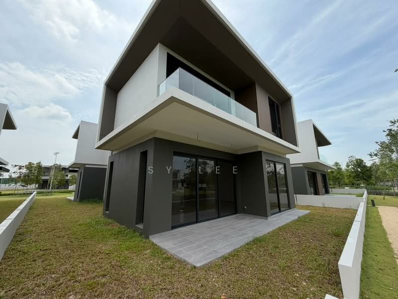 Bungalow for Rent in Bandar Gamuda Cove (Dengkil) - SY Lee - Exterior - PropertyGuru.com.my