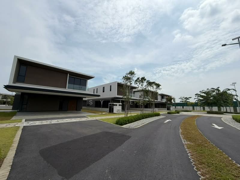 Bungalow for Rent in Bandar Gamuda Cove (Dengkil) - SY Lee - Exterior - PropertyGuru.com.my