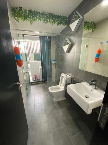 Pangsapuri untuk Disewa di Almas - Jin Teok - Bathroom - PropertyGuru.com.my