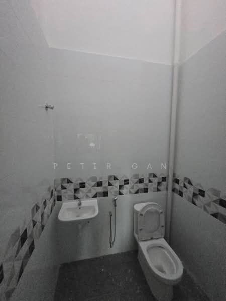 Rumah Teres 1 Tingkat untuk Dijual di Taman Pasir Puteh (Ipoh) - Peter Gan - Bathroom - PropertyGuru.com.my