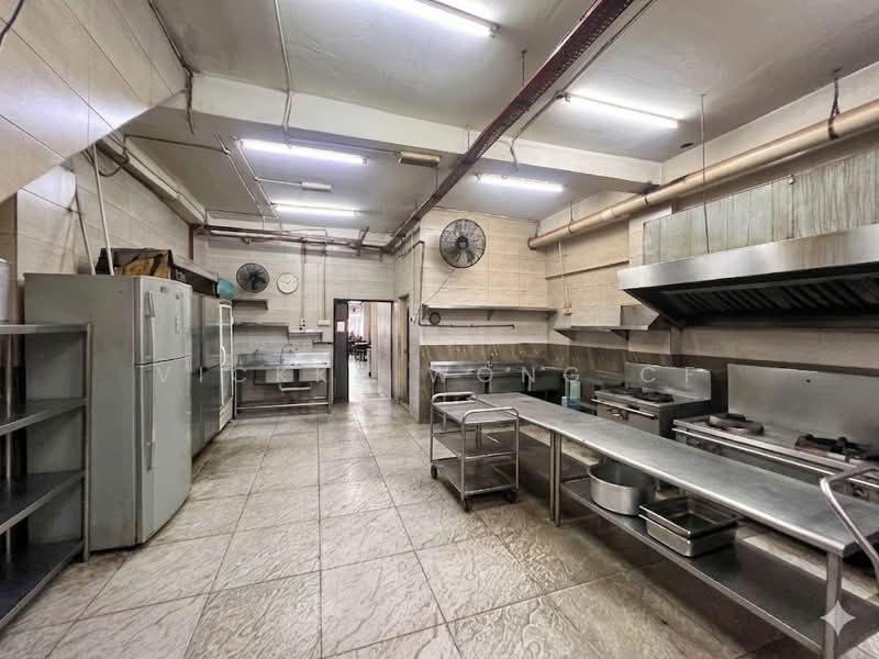 Kedai untuk Dijual di Pudu (KL City Centre) - Vickky Wong CF - Kitchen - PropertyGuru.com.my