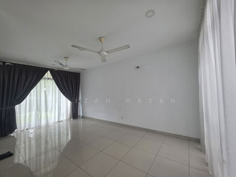 2-storey Terraced House for Sale in Setia Eco Glades (Cyberjaya) - Azizah Hasan - Living Room - PropertyGuru.com.my