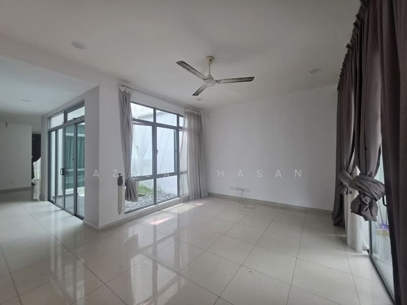 2-storey Terraced House for Sale in Setia Eco Glades (Cyberjaya) - Azizah Hasan - Living Room - PropertyGuru.com.my