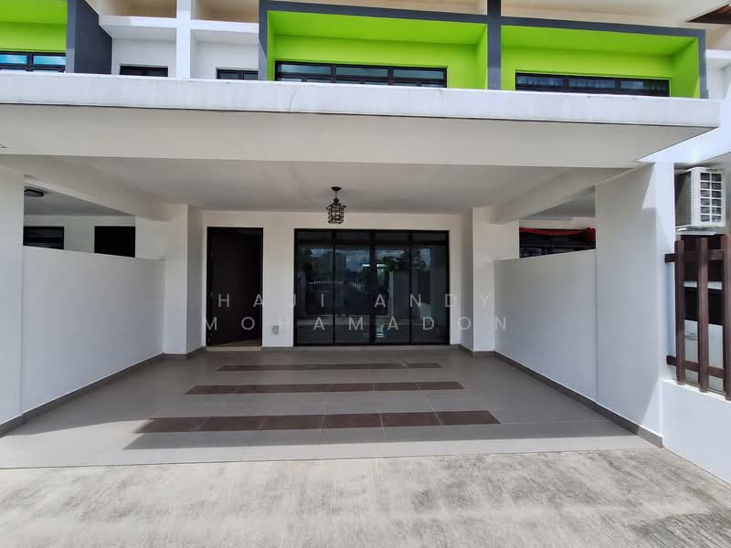 Rumah Teres 2 Tingkat untuk Disewa di Johor Bahru (Johor) - Haji Andy Mohamadon - Exterior - PropertyGuru.com.my
