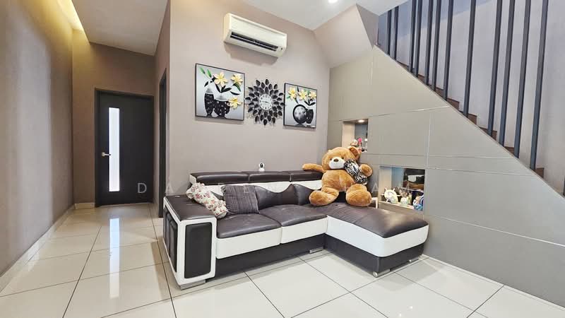 Rumah Banglo untuk Dijual di Bukit Mertajam (Penang) - Darren Cham - Living Room - PropertyGuru.com.my