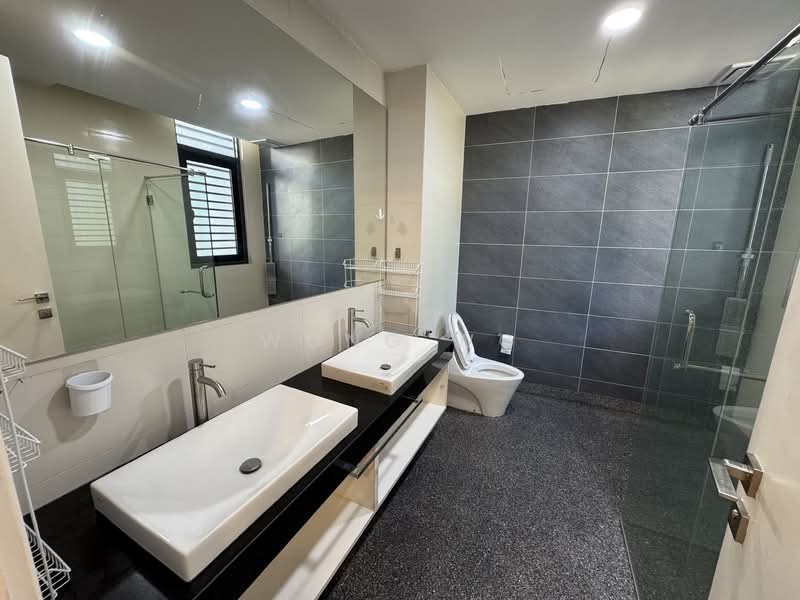 Rumah Teres 3 Tingkat untuk Dijual di Seri Kembangan (Selangor) - Wong WG - Bathroom - PropertyGuru.com.my