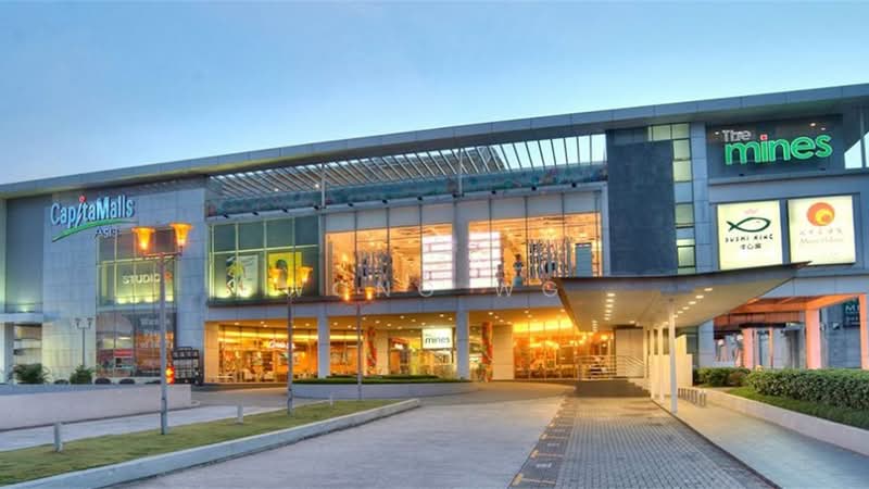 Rumah Teres 3 Tingkat untuk Dijual di Seri Kembangan (Selangor) - Wong WG - Exterior - PropertyGuru.com.my