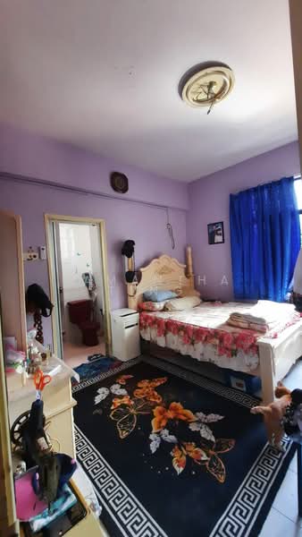 Pangsapuri untuk Dijual di Mewah View Luxurious Apartments - Samantha Teng - Bedroom - PropertyGuru.com.my