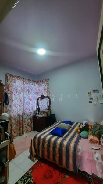 Pangsapuri untuk Dijual di Mewah View Luxurious Apartments - Samantha Teng - Bedroom - PropertyGuru.com.my
