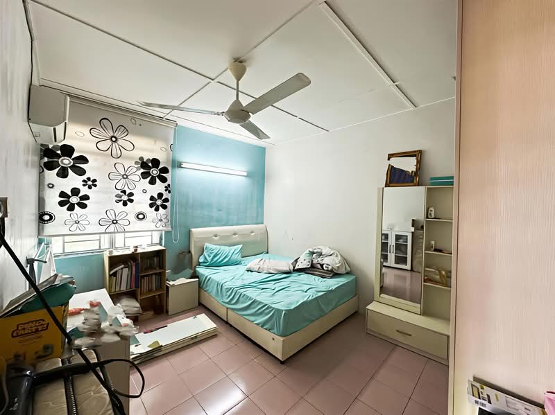 Semi-Detached House for Sale in Sungai Ara (Penang) - Li Fang - Bedroom - PropertyGuru.com.my