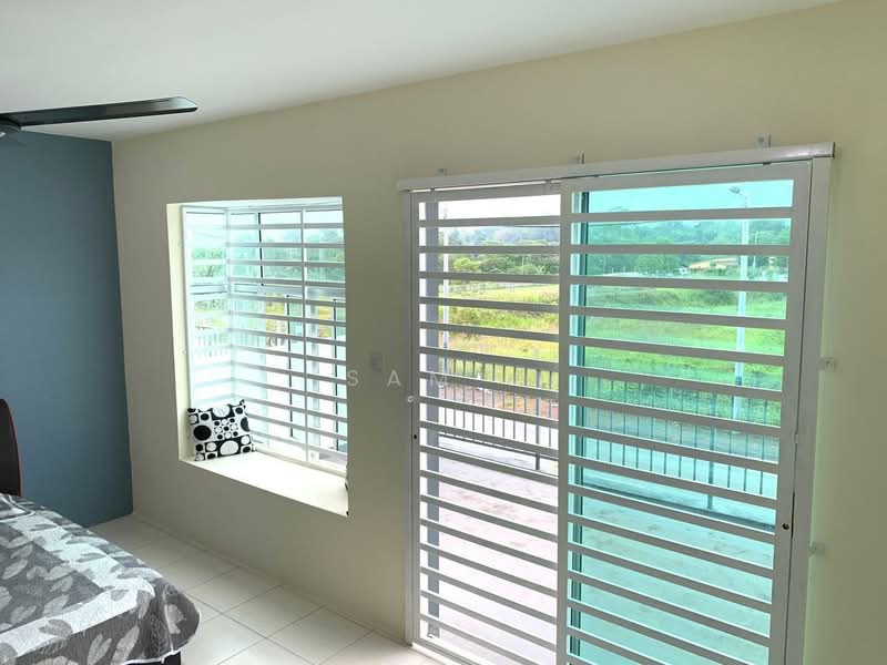 2-storey Terraced House for Rent in Bandar Meru Raya (Ipoh) - Sam . - Bedroom - PropertyGuru.com.my
