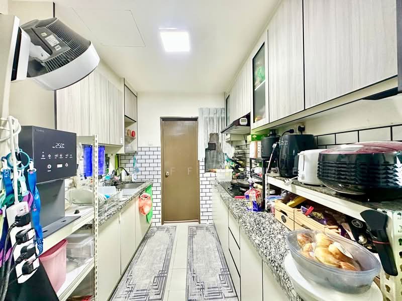 Servis Apartment untuk Dijual di Suria Putra - Ashraff Daniel - Kitchen - PropertyGuru.com.my