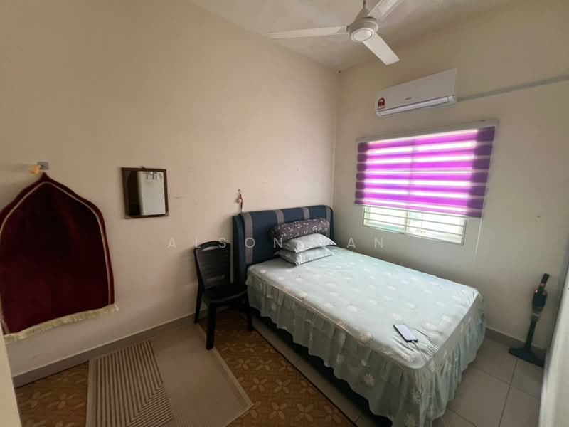 Rumah Teres 2 Tingkat untuk Disewa di Semenyih (Selangor) - Alson Tan - Bedroom - PropertyGuru.com.my