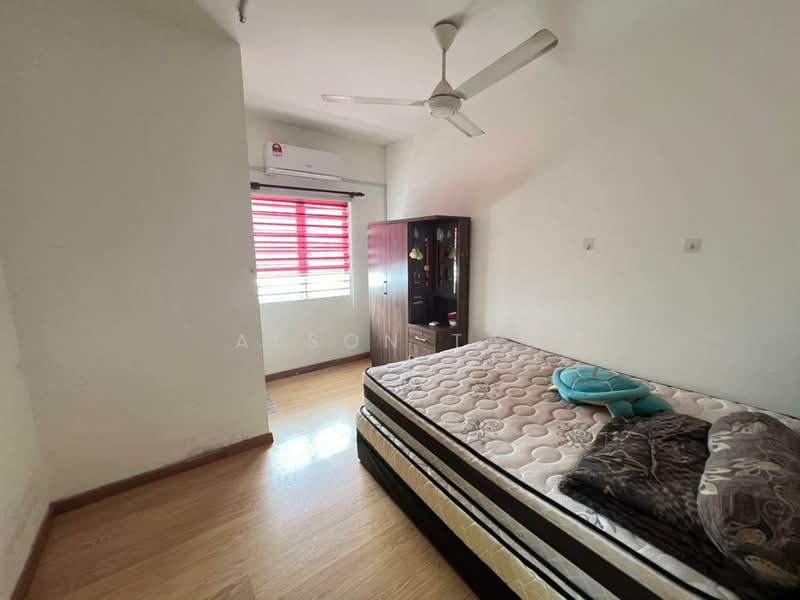 Rumah Teres 2 Tingkat untuk Disewa di Semenyih (Selangor) - Alson Tan - Bedroom - PropertyGuru.com.my
