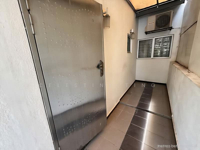 2-storey Terraced House for Sale in Taman Kajang Prima (Kajang) - Celestine Ting - Entrance - PropertyGuru.com.my