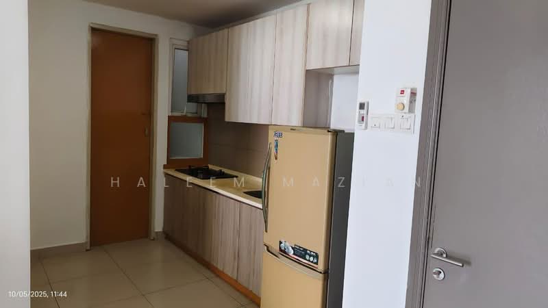 Condominium for Rent at Mutiara Ville - Haleem Mazlan - Kitchen - PropertyGuru.com.my